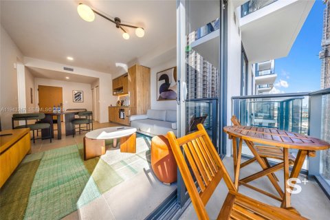 Copropriété à vendre à Miami, Floride: 1 chambre, 60.39 m2 № 1999557 - photo 11