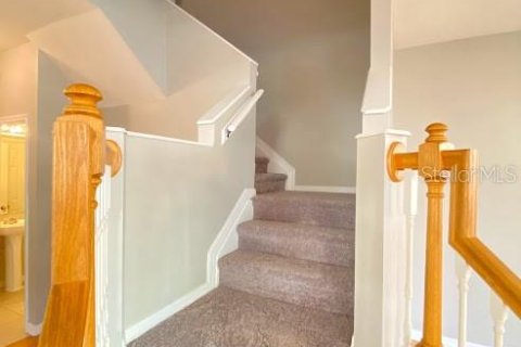 Townhouse in Wesley Chapel, Florida 3 bedrooms, 140.56 sq.m. № 1808524 - photo 10