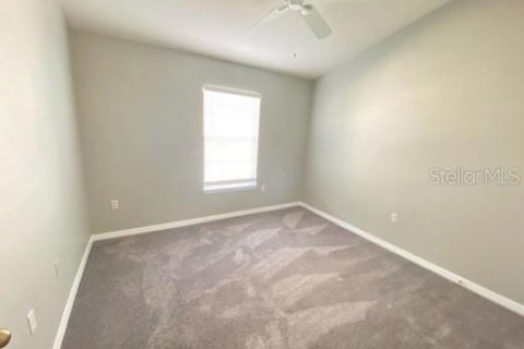 Townhouse in Wesley Chapel, Florida 3 bedrooms, 140.56 sq.m. № 1808524 - photo 11