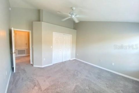 Townhouse in Wesley Chapel, Florida 3 bedrooms, 140.56 sq.m. № 1808524 - photo 18