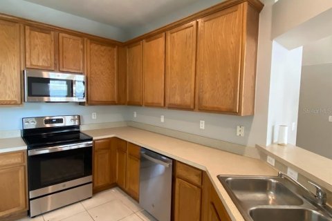 Townhouse in Wesley Chapel, Florida 3 bedrooms, 140.56 sq.m. № 1808524 - photo 8