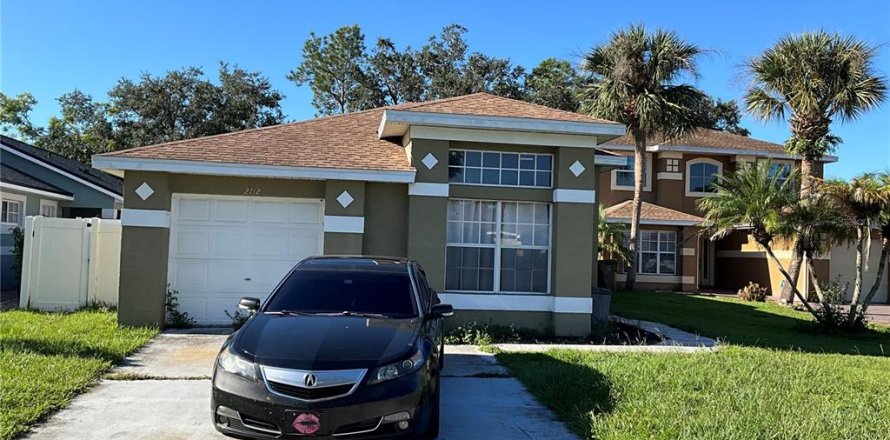 Villa ou maison à Kissimmee, Floride 3 chambres, 129.32 m2 № 2419309