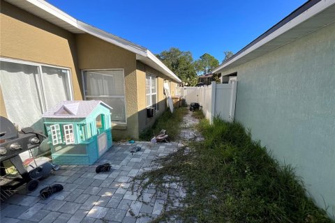 Villa ou maison à vendre à Kissimmee, Floride: 3 chambres, 129.32 m2 № 2419309 - photo 8