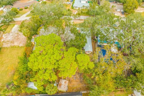 House in Tampa, Florida 4 bedrooms, 227.98 sq.m. № 1559981 - photo 17