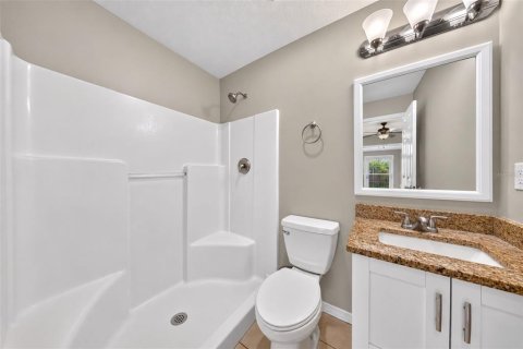 Commercial property in Cape Coral, Florida 6 bedrooms, 206.06 sq.m. № 2333839 - photo 13