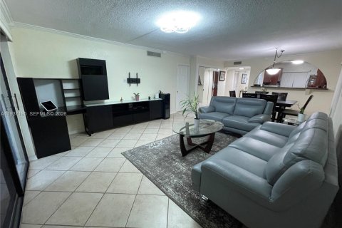 Купить кондоминиум в Уэстон, Флорида 2 спальни, 114.73м2, № 1995391 - фото 24