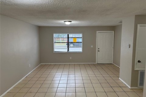 Propiedad comercial en venta en Maitland, Florida, 4 dormitorios, 156.08 m2 № 1631922 - foto 2