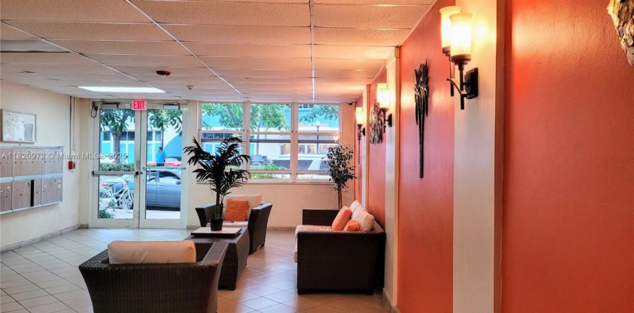 Condo à Miami Beach, Floride, 1 chambre № 1794914