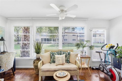 Condo in Margate, Florida, 2 bedrooms  № 2083678 - photo 7