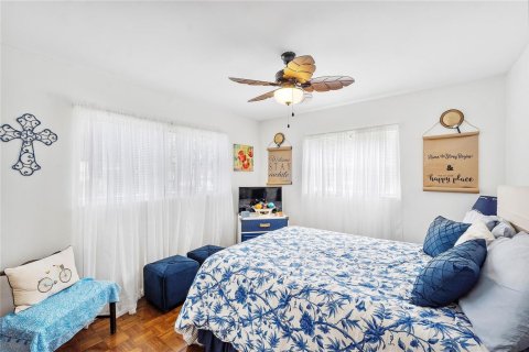 Condo in Margate, Florida, 2 bedrooms  № 2083678 - photo 5