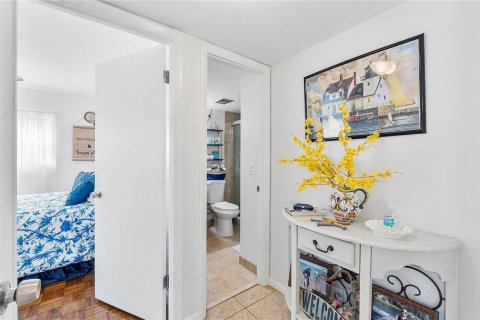 Condo in Margate, Florida, 2 bedrooms  № 2083678 - photo 3