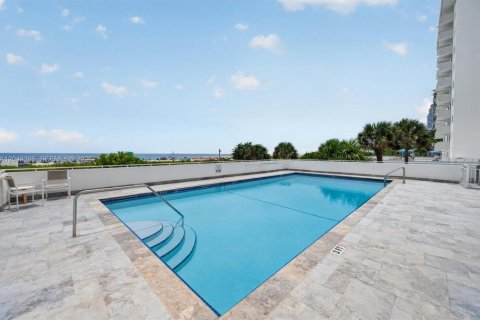 Condominio en venta en Miami Beach, Florida, 1 dormitorio, 61.97 m2 № 2248648 - foto 16