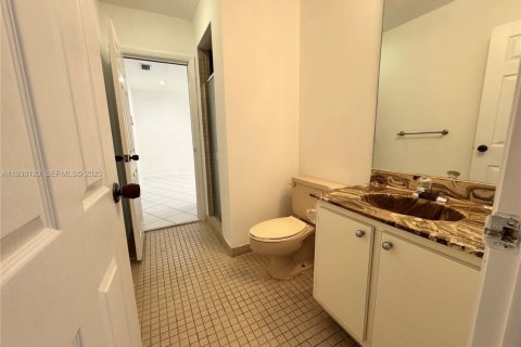 Condominio en venta en Hollywood, Florida, 3 dormitorios, 187.66 m2 № 1988654 - foto 26