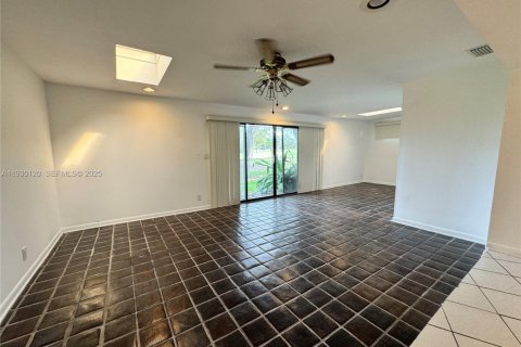 Condominio en venta en Hollywood, Florida, 3 dormitorios, 187.66 m2 № 1988654 - foto 22