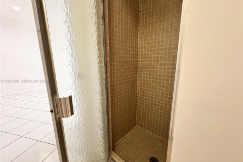 Condominio en venta en Hollywood, Florida, 3 dormitorios, 187.66 m2 № 1988654 - foto 25