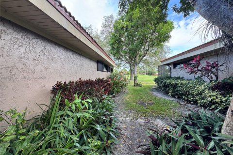 Condominio en venta en Hollywood, Florida, 3 dormitorios, 187.66 m2 № 1988654 - foto 14