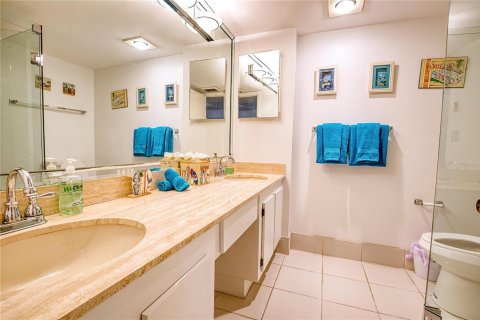 Copropriété à vendre à Pompano Beach, Floride: 2 chambres, 188.68 m2 № 2084397 - photo 26