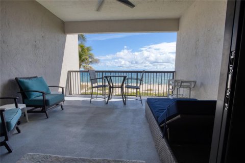 Copropriété à vendre à Pompano Beach, Floride: 2 chambres, 188.68 m2 № 2084397 - photo 15