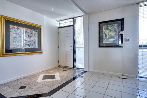 Copropriété à vendre à Pompano Beach, Floride: 2 chambres, 188.68 m2 № 2084397 - photo 4