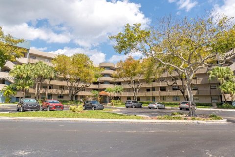 Condo à Pembroke Pines, Floride, 2 chambres  № 2048548