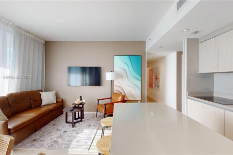 Condominio en venta en Hollywood, Florida, 3 dormitorios, 104.89 m2 № 2044529 - foto 11