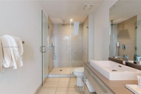 Condominio en venta en Hollywood, Florida, 3 dormitorios, 104.89 m2 № 2044529 - foto 19