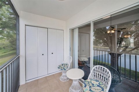 Condo in Dunedin, Florida, 2 bedrooms  № 1717989 - photo 29