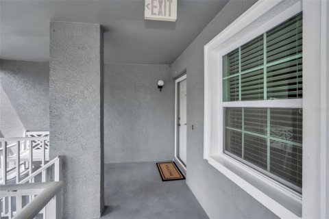 Condo in Dunedin, Florida, 2 bedrooms  № 1717989 - photo 5