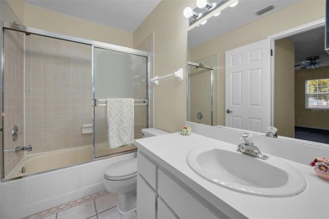 Condo in Dunedin, Florida, 2 bedrooms  № 1717989 - photo 24
