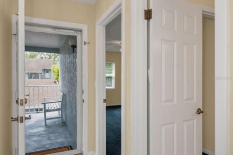 Condo in Dunedin, Florida, 2 bedrooms  № 1717989 - photo 7