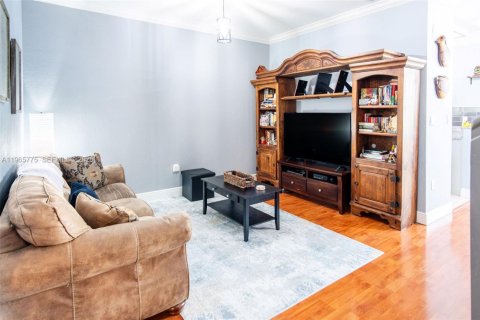 Townhouse in Miami, Florida 3 bedrooms, 134.89 sq.m. № 2032464 - photo 11