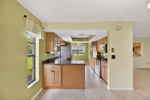 Condominio en venta en Sun City Center, Florida, 2 dormitorios, 130.34 m2 № 2095168 - foto 7