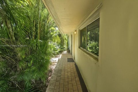 Casa en venta en Davie, Florida, 3 dormitorios, 200.67 m2 № 1949039 - foto 2