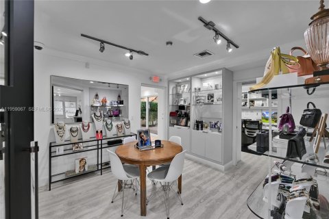 House in Miami, Florida 159.61 sq.m. № 2052815 - photo 10