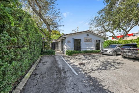 House in Miami, Florida 159.61 sq.m. № 2052815 - photo 28