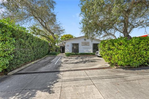 House in Miami, Florida 159.61 sq.m. № 2052815 - photo 27