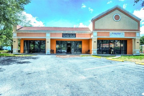 Commercial property in Orlando, Florida 292.64 sq.m. № 2272998