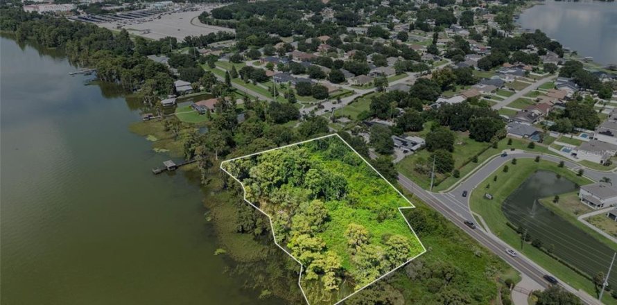 Land in Winter Haven, Florida № 1909078