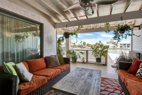 Condominio en venta en Saint Petersburg, Florida, 2 dormitorios, 105.44 m2 № 1734621 - foto 4