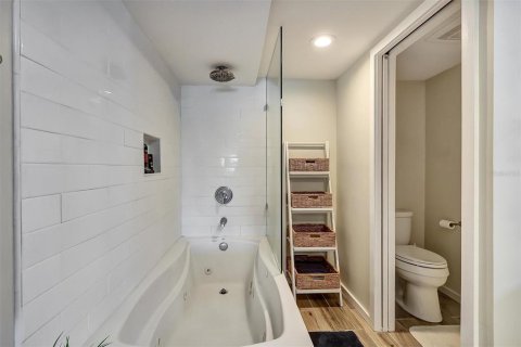 Condominio en venta en Saint Petersburg, Florida, 2 dormitorios, 105.44 m2 № 1734621 - foto 14