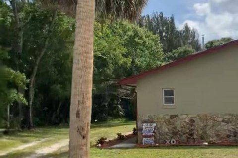 Immobilier commercial à vendre à St. Lucie, Floride: 238.29 m2 № 2191085 - photo 14
