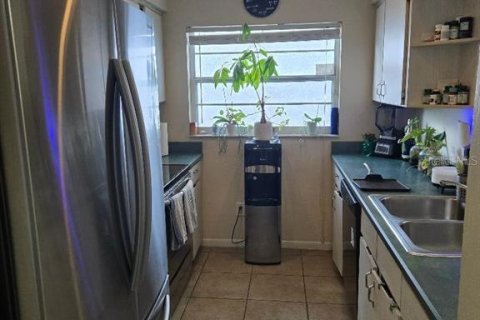 House in Orlando, Florida 2 bedrooms, 92.62 sq.m. № 1853440 - photo 7