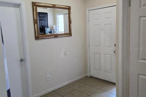 House in Orlando, Florida 2 bedrooms, 92.62 sq.m. № 1853440 - photo 9