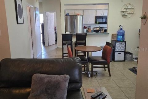 House in Orlando, Florida 2 bedrooms, 92.62 sq.m. № 1853440 - photo 2