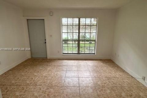 Copropriété à louer à Miami, Floride: 1 chambre, 45.52 m2 № 2056800 - photo 7