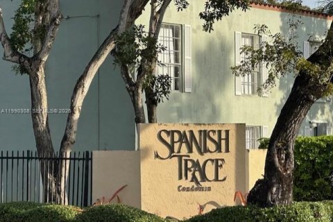 Copropriété à louer à Miami, Floride: 1 chambre, 45.52 m2 № 2056800 - photo 1