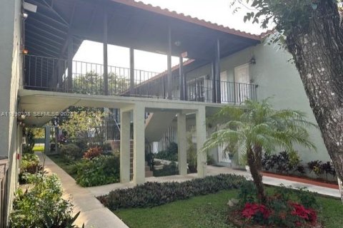 Copropriété à louer à Miami, Floride: 1 chambre, 45.52 m2 № 2056800 - photo 3