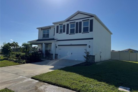 Villa ou maison à louer à Bradenton, Floride: 5 chambres, 240.99 m2 № 2419791 - photo 18