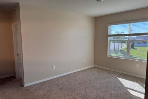 Villa ou maison à louer à Bradenton, Floride: 5 chambres, 240.99 m2 № 2419791 - photo 14