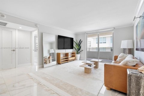 Copropriété à louer à Miami Beach, Floride: 2 chambres, 97.27 m2 № 1966409 - photo 6